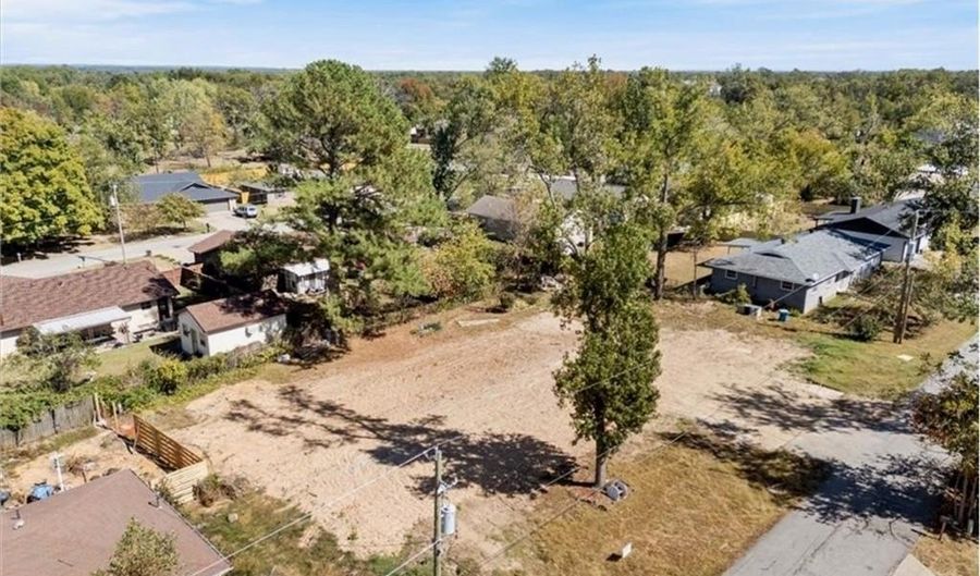 802 NW 13th St, Bentonville, AR 72712 - 0 Beds, 0 Bath