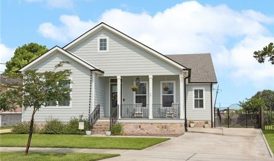 1908 ALEXANDER Ave, Arabi, LA 70032 - 4 Beds, 3 Bath