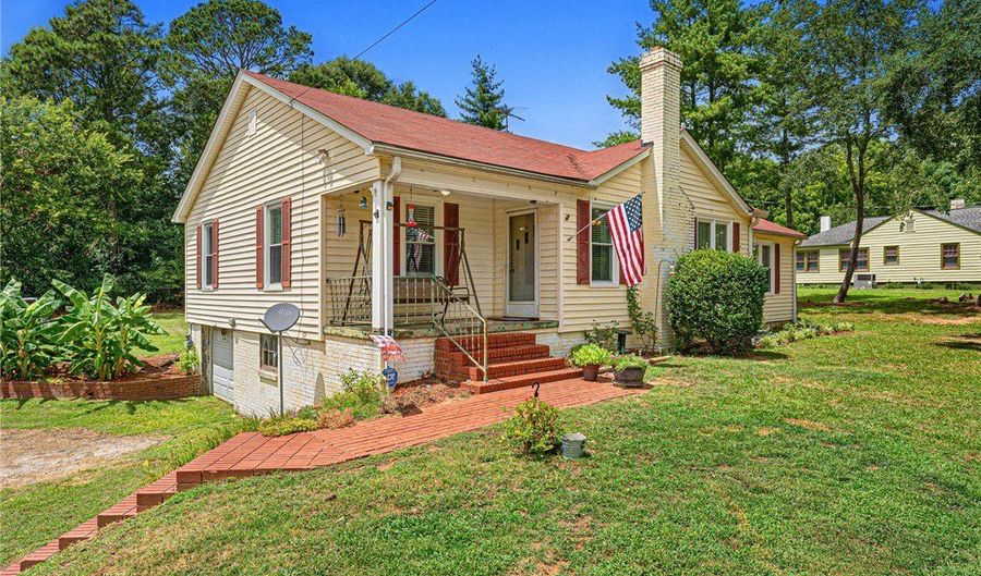1705 E Calhoun St, Anderson, SC 29621 - 4 Beds, 2 Bath