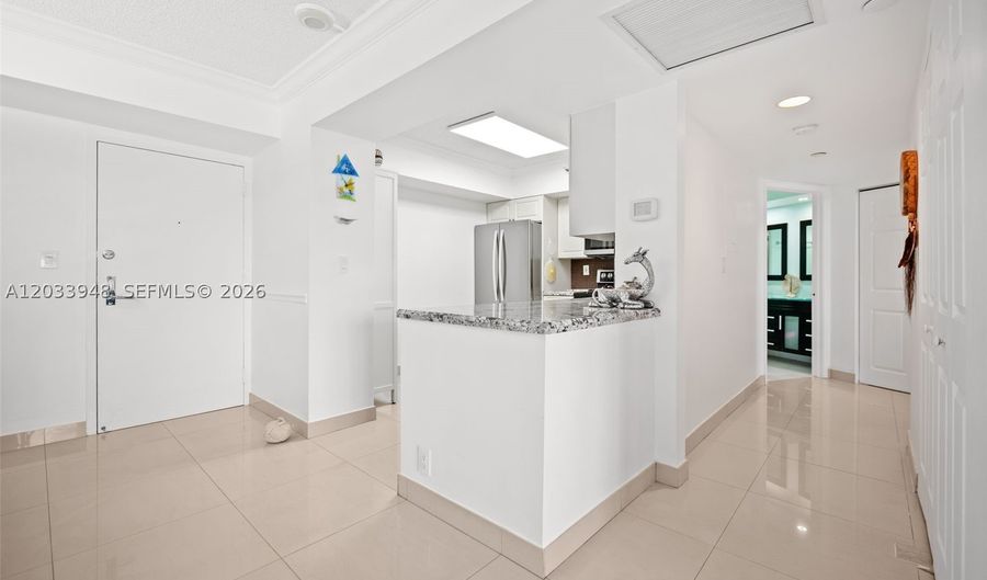 19101 NE 36th Ct 504, Aventura, FL 33180 - 2 Beds, 2 Bath