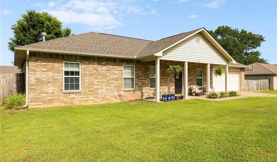 431 Ray Ln, Alma, AR 72921 - 4 Beds, 2 Bath