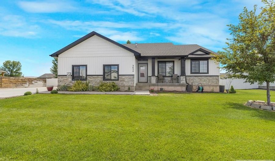 3654 E Beretta Ave, Idaho Falls, ID 83401 - 3 Beds, 2 Bath