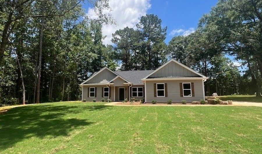 189 Warner, Barnesville, GA 30204 - 3 Beds, 2 Bath