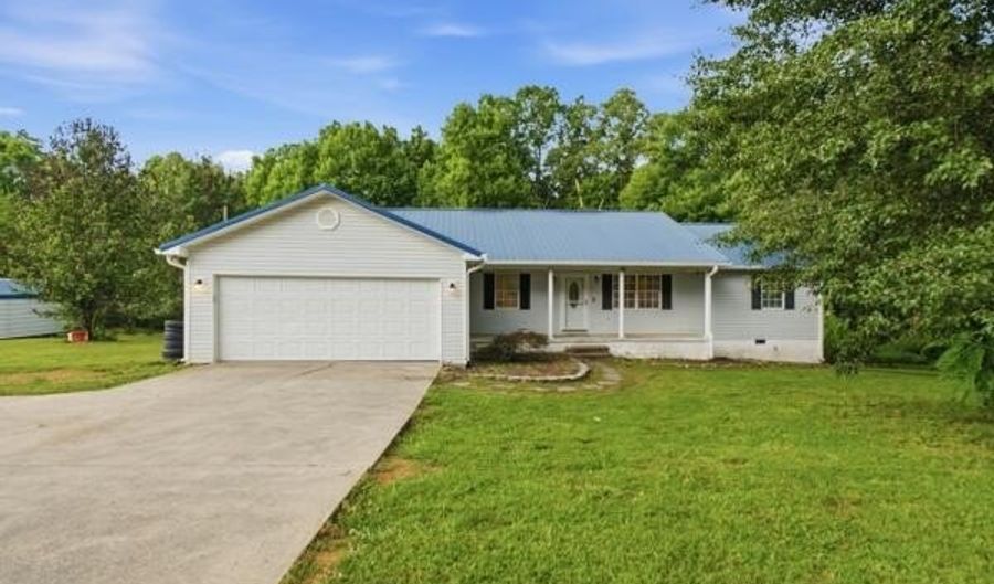 145 County Road 208, Athens, TN 37303 - 3 Beds, 2 Bath