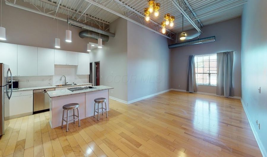 769 N High St R310, Columbus, OH 43215 - 2 Beds, 1 Bath