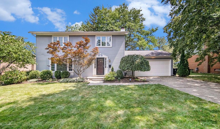 2375 Dundee Dr, Ann Arbor, MI 48103 - 4 Beds, 3 Bath