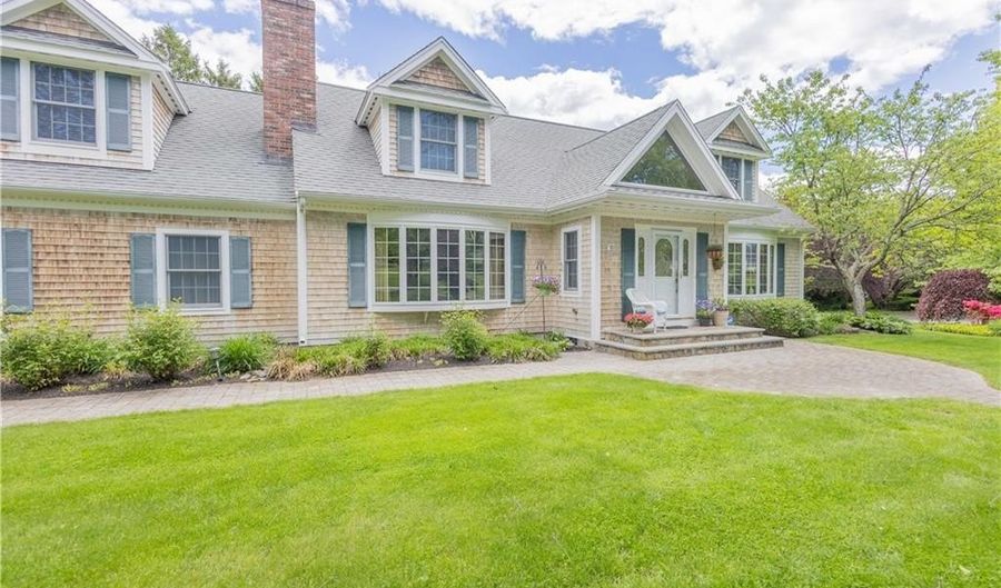 10 Bartlett Rd, Middletown, RI 02842 - 4 Beds, 3 Bath