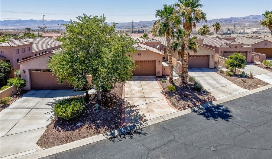 1109 Legends Dr, Bullhead City, AZ 86429 - 2 Beds, 2 Bath