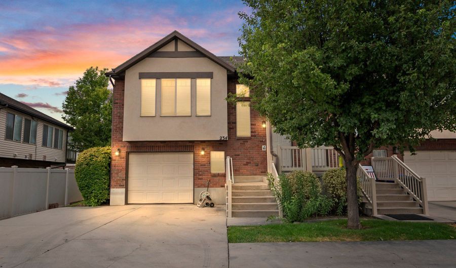 234 W LEAH, Bountiful, UT 84010 - 4 Beds, 2 Bath