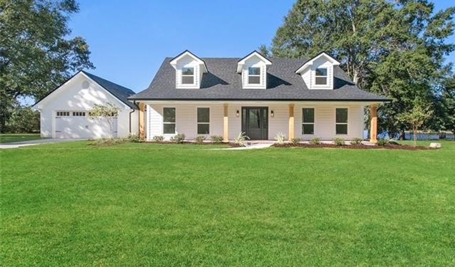 60258 PEACH ORCHARD Rd, Bogalusa, LA 70427 - 4 Beds, 3 Bath