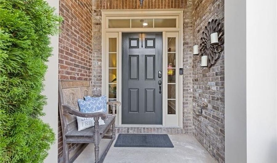 7580 Glisten, Atlanta, GA 30328 - 3 Beds, 3 Bath