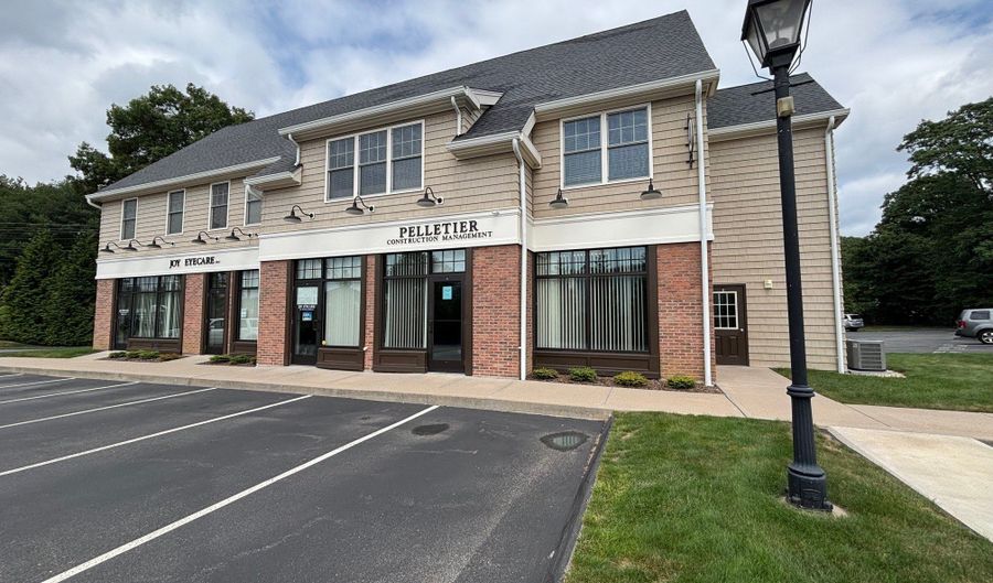 67 W Main St, Clinton, CT 06413 - 0 Beds, 0 Bath