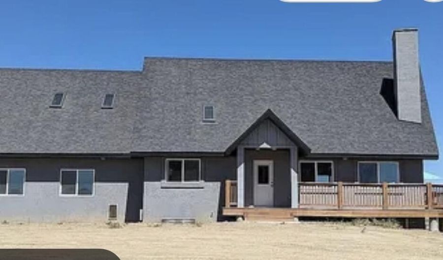 725 Rd 6 1/2, Cowley, WY 82420 - 4 Beds, 3 Bath