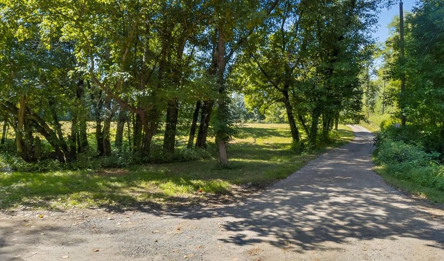 8525 Steamboat Dr, Anderson Twp., OH 45255 - 0 Beds, 0 Bath