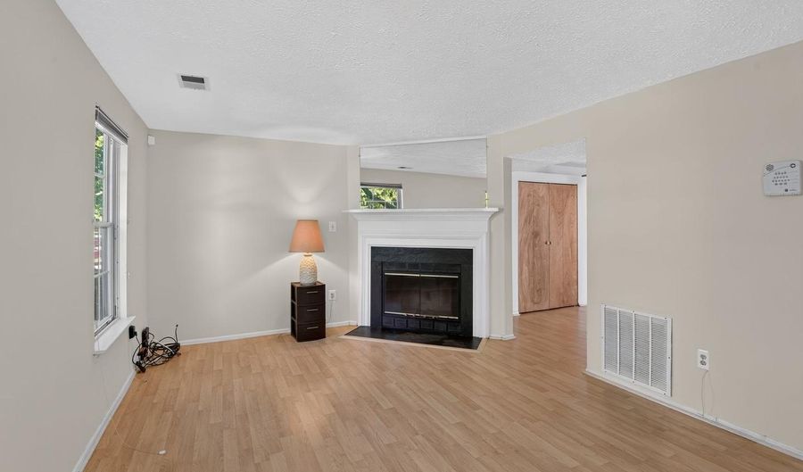 16335 PEWTER Ln, Bowie, MD 20716 - 3 Beds, 3 Bath