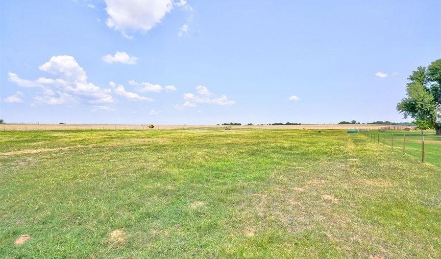 26134 County Road 1320, Anadarko, OK 73005 - 4 Beds, 3 Bath