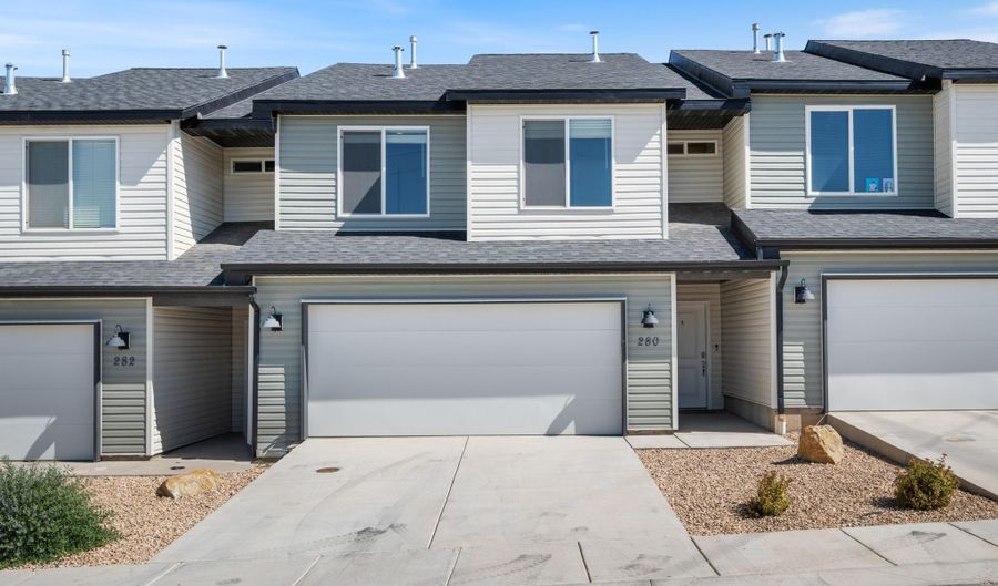 280 W 2050 N St, Cedar City, UT 84720 - 4 Beds, 2 Bath