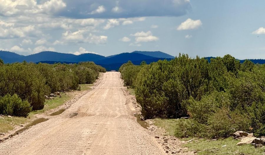 121 125 127 & 129 Co Rd 8051, Concho, AZ 85924 - 0 Beds, 0 Bath