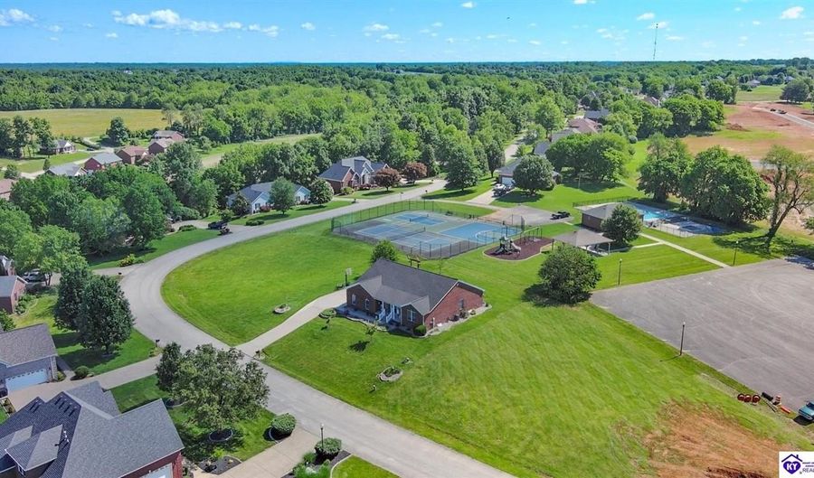 107 Woodhill Rd, Bardstown, KY 40004 - 3 Beds, 4 Bath
