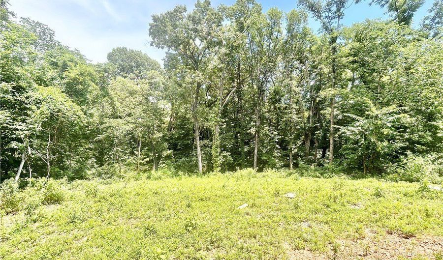 34 Smart Ln, Bella Vista, AR 72715 - 4 Beds, 3 Bath