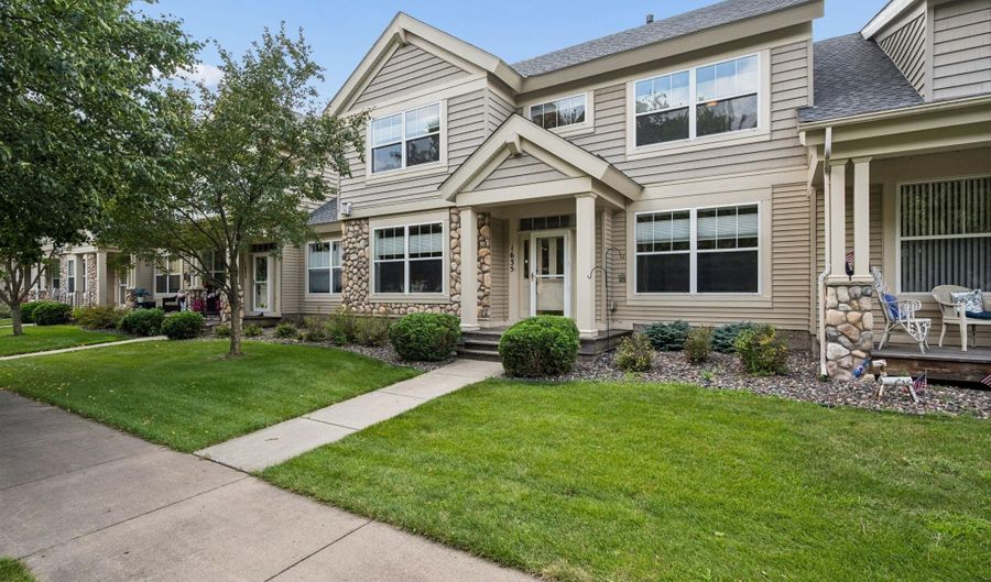 1635 2nd Ave, Anoka, MN 55303 - 2 Beds, 3 Bath