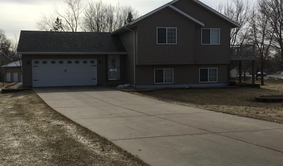 500 9th St, Albany, MN 56307 - 4 Beds, 2 Bath