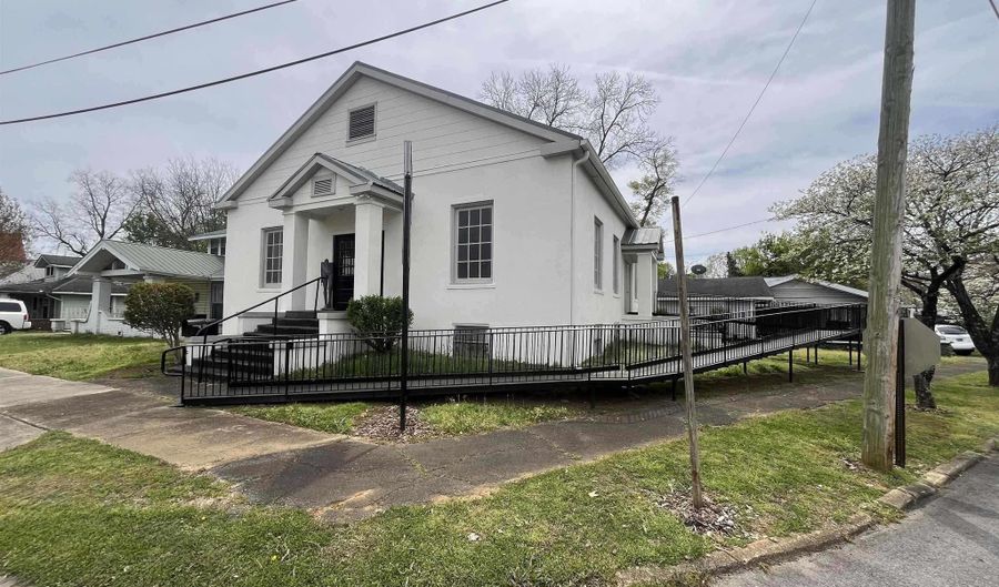 101 Hughes Ave, Attalla, AL 35954 - 0 Beds, 0 Bath