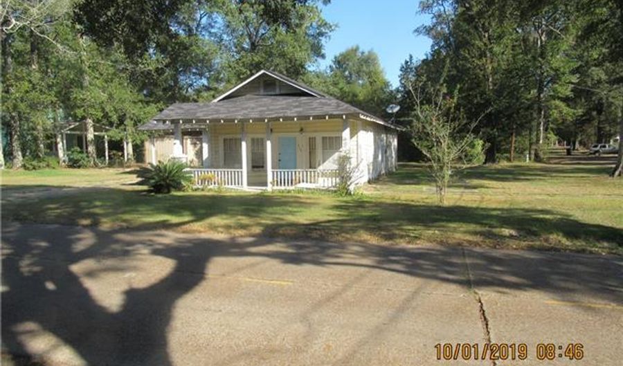 313 E CHESTNUT St, Amite, LA 70422 - 3 Beds, 1 Bath