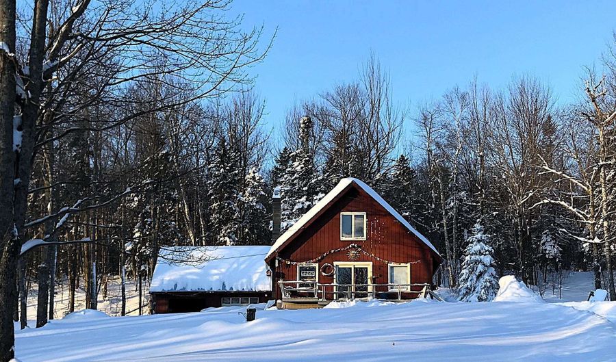 2029 N Hill Rd, Andover, VT 05143 - 5 Beds, 1 Bath