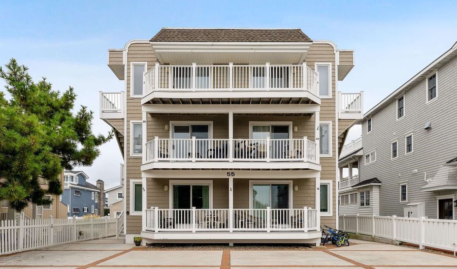 55 W 32nd C-2B, Avalon, NJ 08202 - 3 Beds, 2 Bath