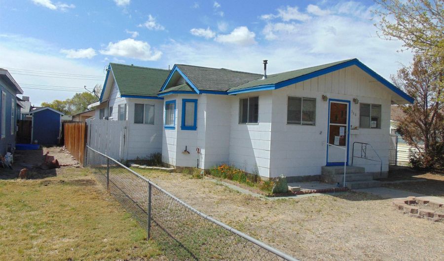 588 Humboldt St, Fallon, NV 89406 - 2 Beds, 1 Bath