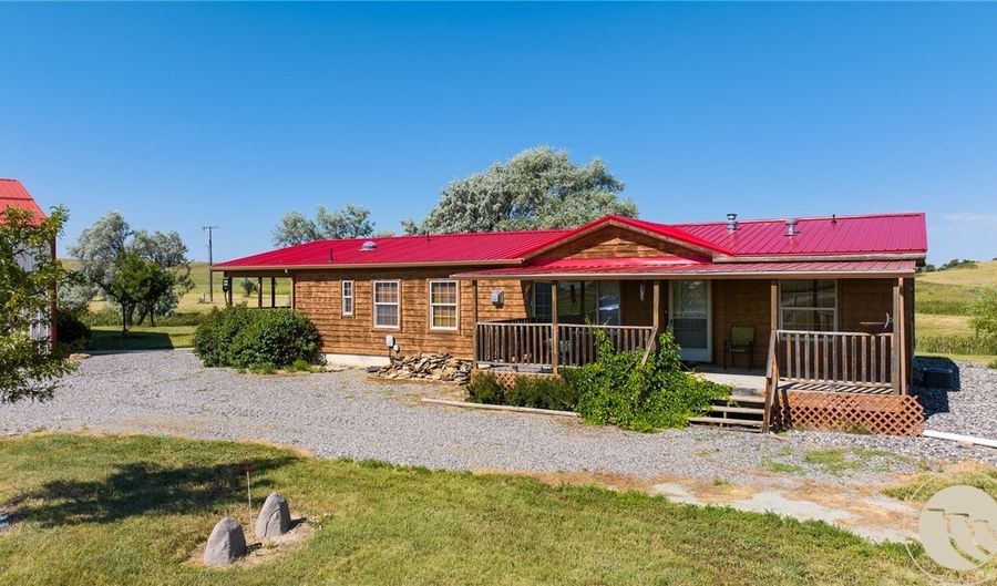14250 Conover Rd, Broadview, MT 59015 - 3 Beds, 2 Bath