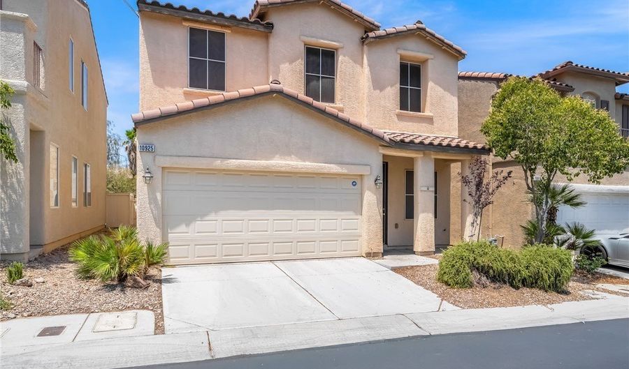 10925 Colour Magic St, Henderson, NV 89052 - 4 Beds, 3 Bath