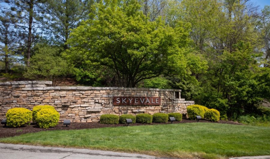 899 Skyevale NE, Ada, MI 49301 - 3 Beds, 5 Bath