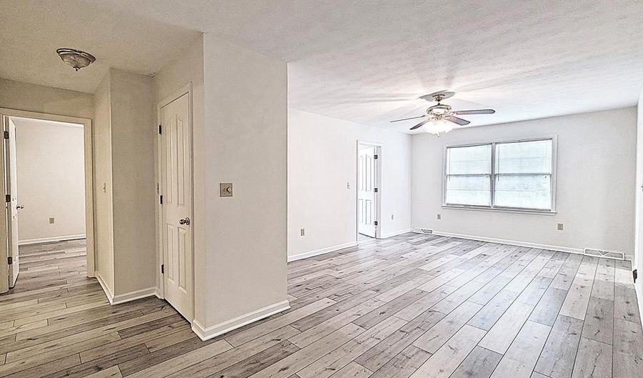 330 Jones Ln, Abingdon, VA 24210 - 2 Beds, 1 Bath