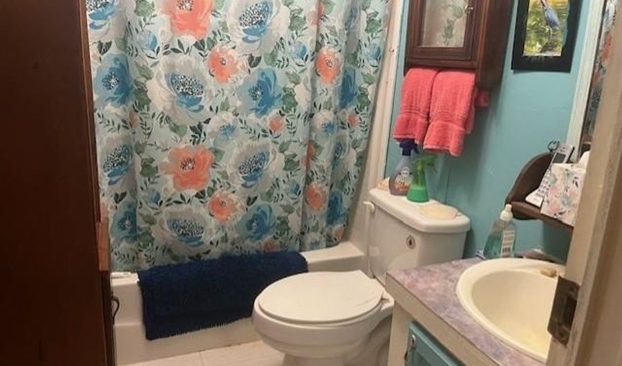 4054 Cross Creek Rd, Asheboro, NC 27205 - 3 Beds, 2 Bath