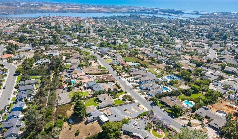 3958 Skyline Rd, Carlsbad, CA 92008 - 3 Beds, 2 Bath