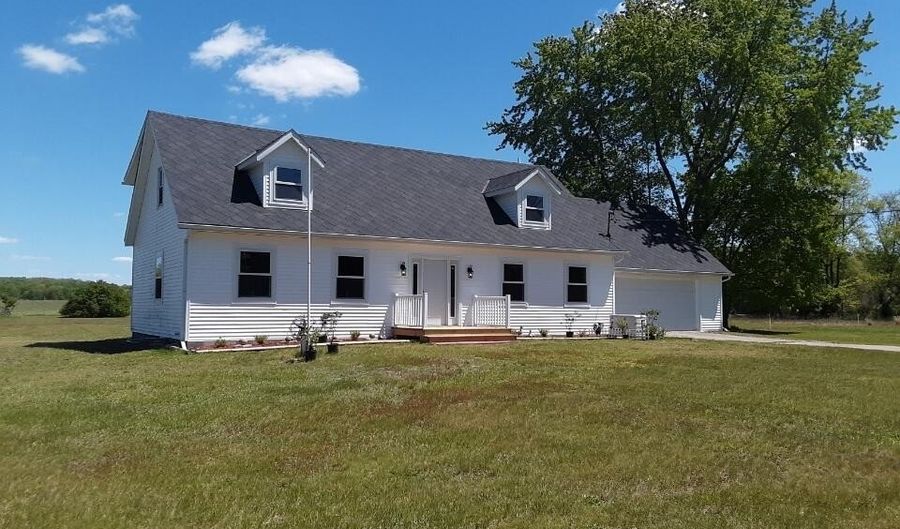 451 27th St, Allegan, MI 49010 - 4 Beds, 3 Bath