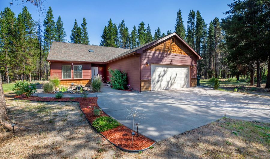 1129 N Airport Rd, Crescent, OR 97733 - 3 Beds, 2 Bath