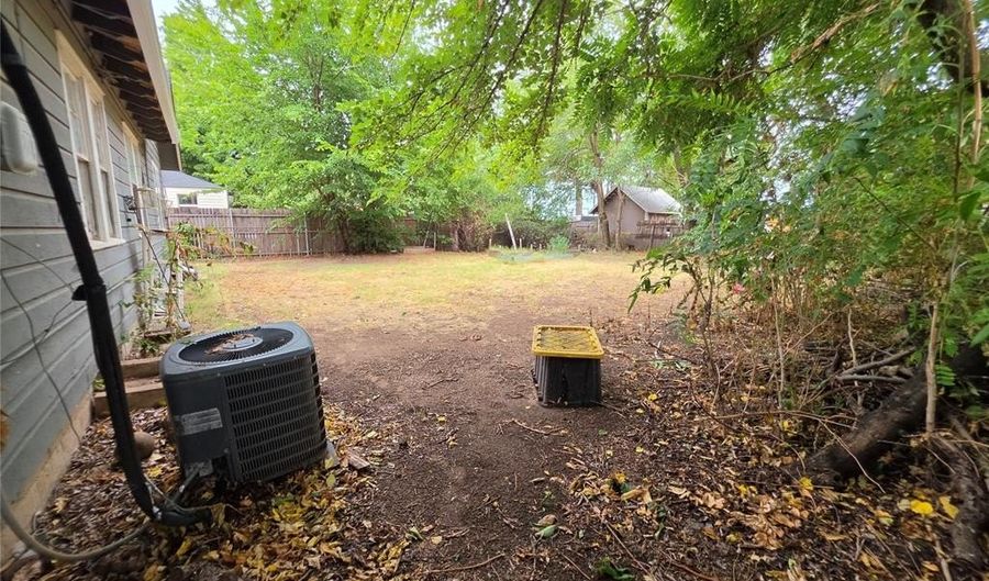 6908 NW 42nd St, Bethany, OK 73008 - 3 Beds, 2 Bath