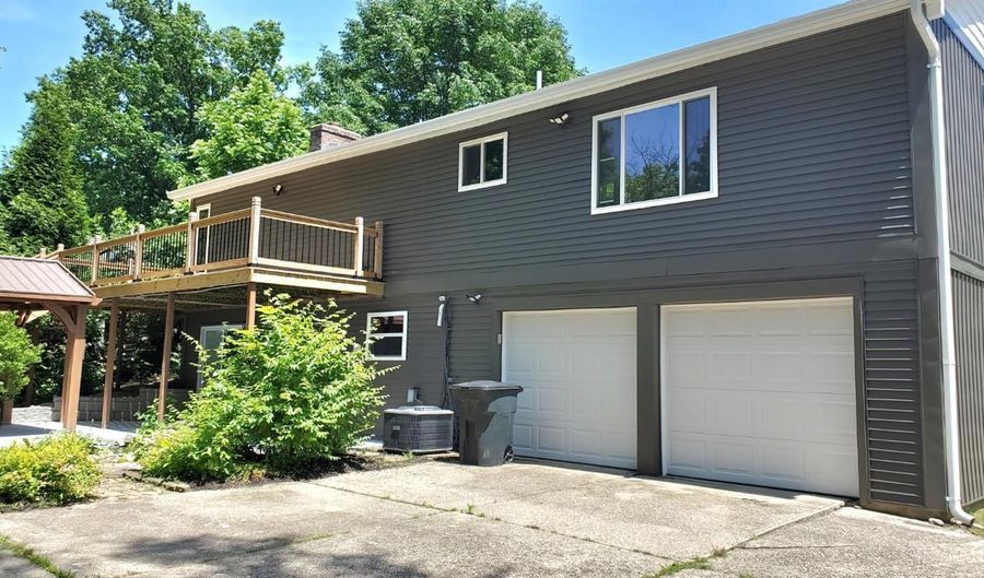 2559 Concordgreen Dr, Anderson Twp., OH 45244 - 3 Beds, 3 Bath