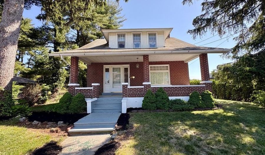 1731-1735 CHAPEL Ave, Allentown, PA 18103 - 3 Beds, 1 Bath