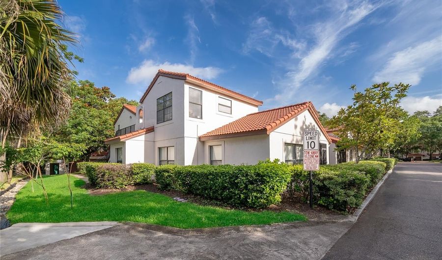 520 VIA VERONA Ln 203, Altamonte Springs, FL 32714 - 2 Beds, 2 Bath