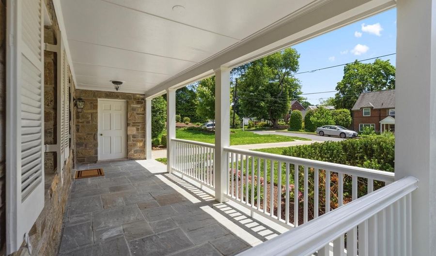 5605 WOOD Way, Bethesda, MD 20816 - 4 Beds, 4 Bath
