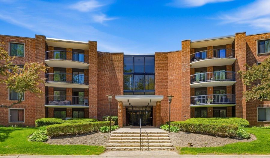 1615 E Central Rd 113B, Arlington Heights, IL 60005 - 1 Beds, 1 Bath