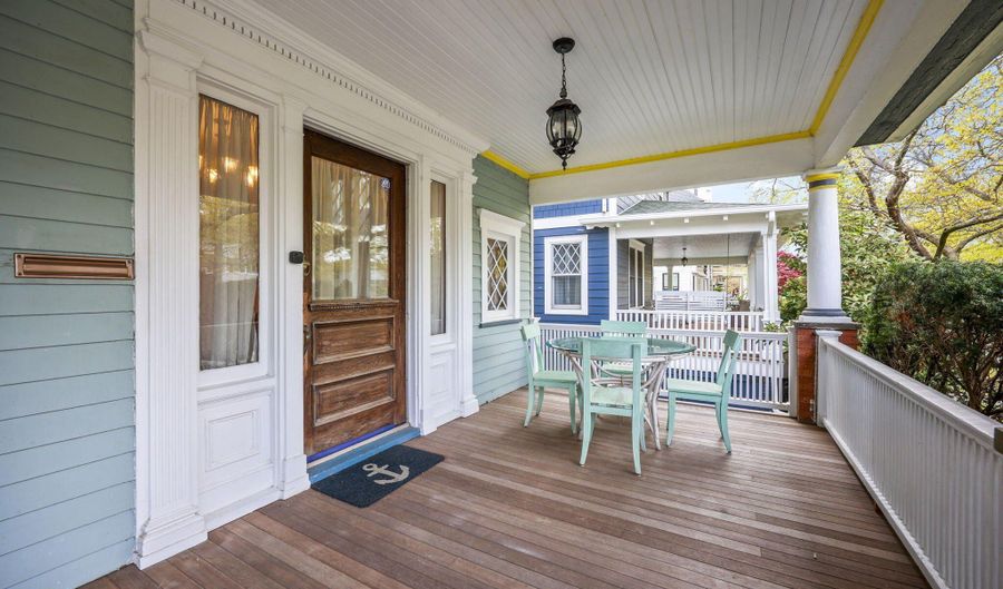 604 Sixth Ave, Asbury Park, NJ 07712 - 5 Beds, 4 Bath