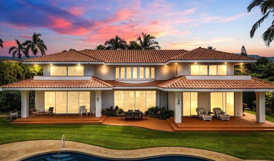 135 Kaimanu Pl, Kihei, HI 96753 - 5 Beds, 4 Bath