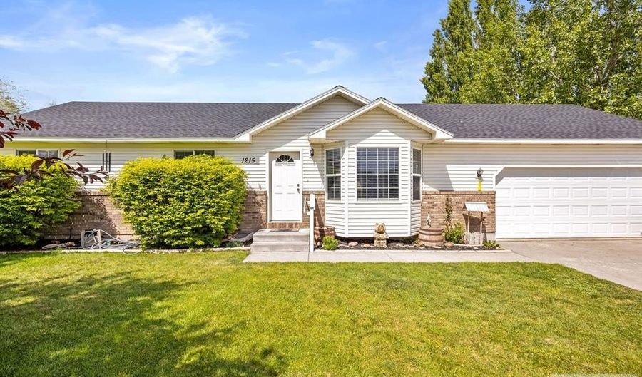 1215 Abbie Rd, Blackfoot, ID 83221 - 4 Beds, 3 Bath