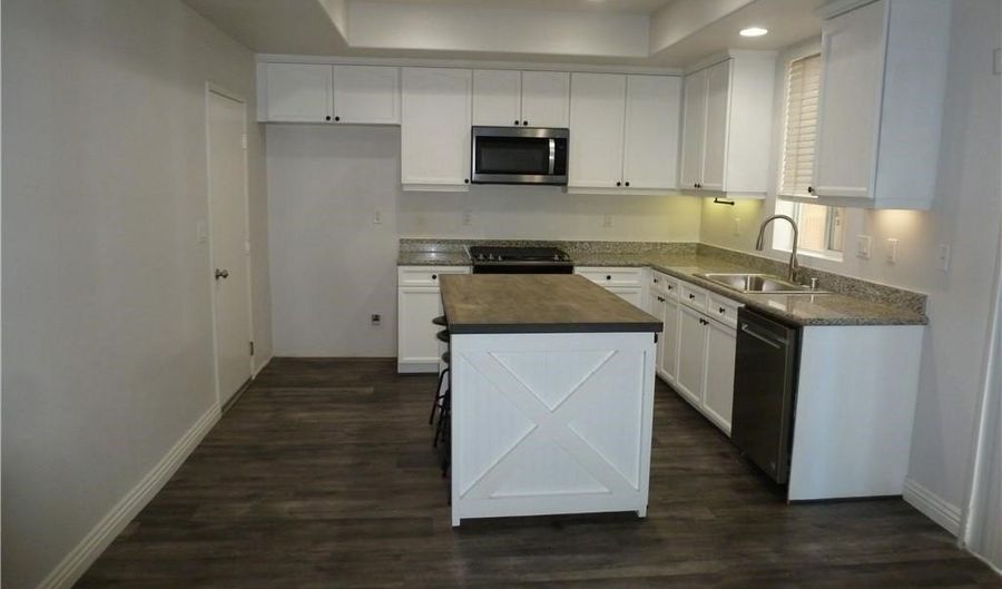 1888 Plaza Del Amo, Torrance, CA 90501 - 4 Beds, 3 Bath