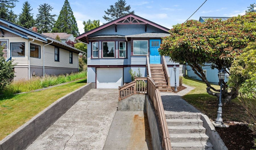1225 ALAMEDA Ave, Astoria, OR 97103 - 2 Beds, 1 Bath